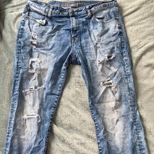 American eagle ripped skinny jeans
